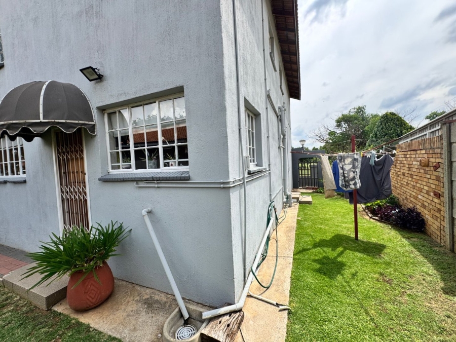 6 Bedroom Property for Sale in Orkney North West